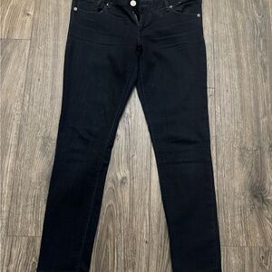 Elegant Midnight Black Skinny Jeans for Women by Express.